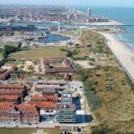 Hedendaags, Verzorgd Appartement Op Unieke Locatie Oostende Ngoại thất bức ảnh